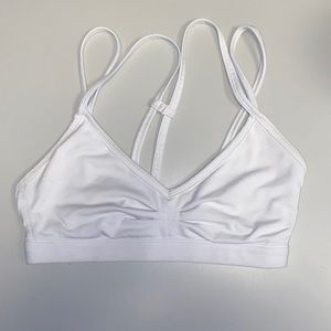 Fabletics sports bra